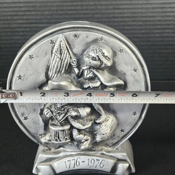 Vintage 1776-1976 Vinyl Plastic Commemorative Bicentennial Bank - Picture 10 of 10